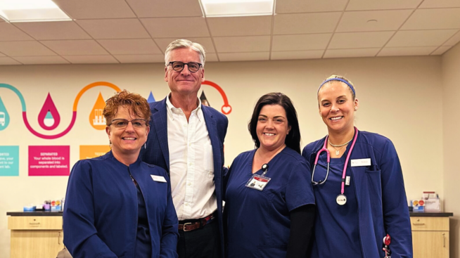 NYBCe CEO Dr. Chris Hillyer with CT Blood staff members.